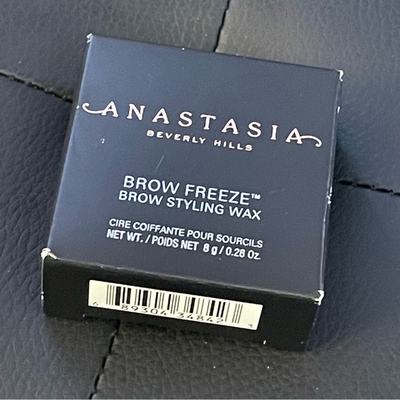 Anastasia Beverly Hills Brow Freeze Brow Styling Wax - Picture 6 of 6